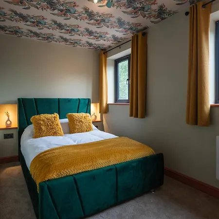 Apartman Gray - 2 Bedroom Luxury By Mint *